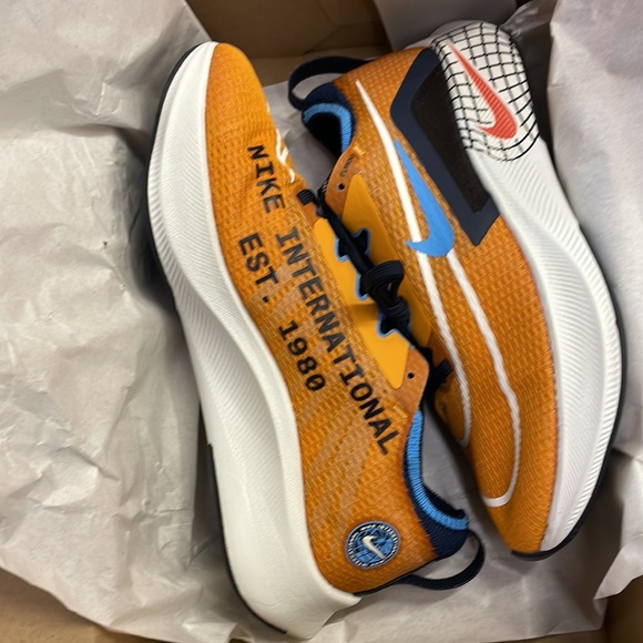 Nike Zoom Fly 4 - Picture 6 of 6